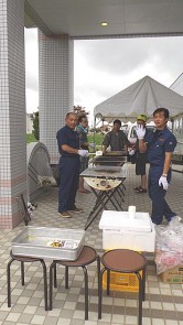 焼きそば，フランクの裏方さん